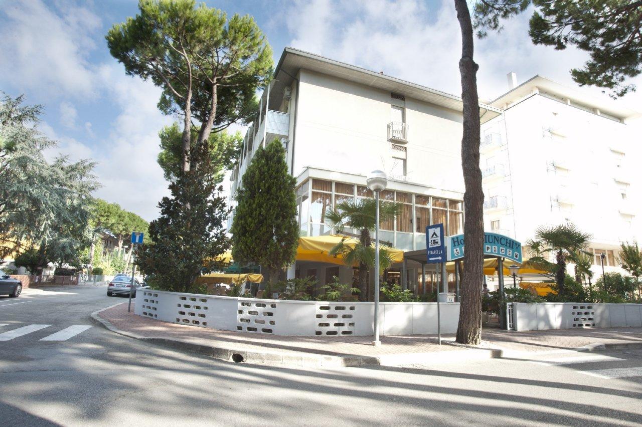 Hotel Giunchi Cervia Exterior photo