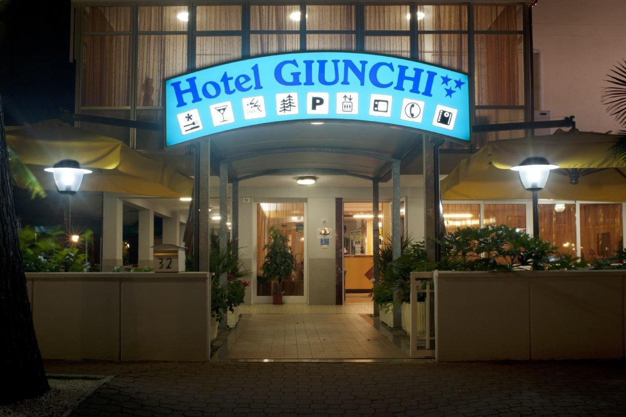 Hotel Giunchi Cervia Exterior photo