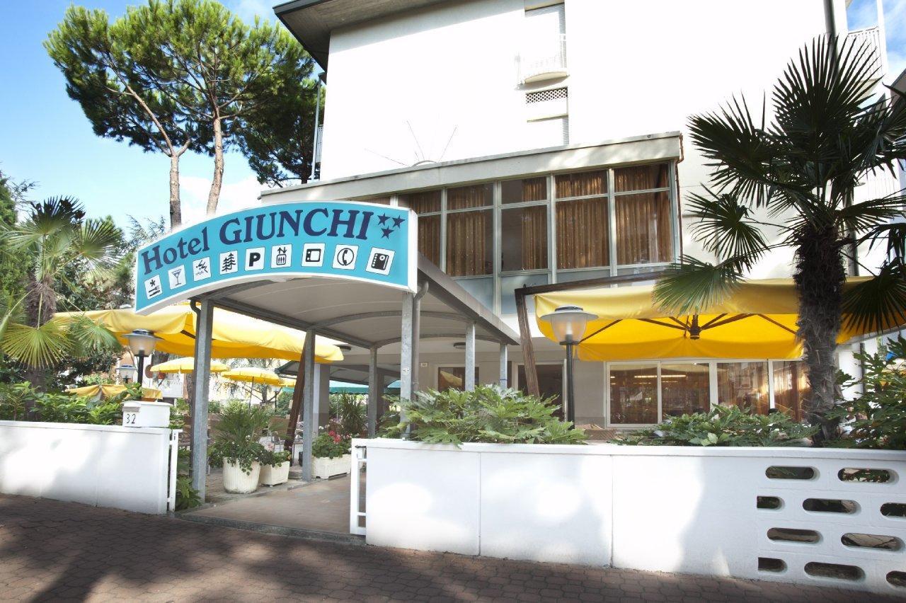 Hotel Giunchi Cervia Exterior photo