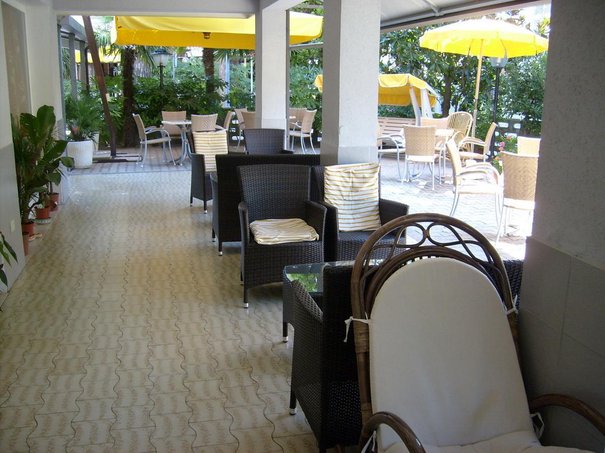 Hotel Giunchi Cervia Exterior photo