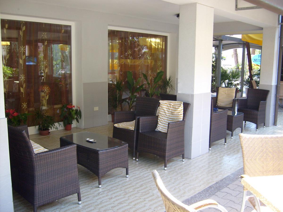 Hotel Giunchi Cervia Exterior photo